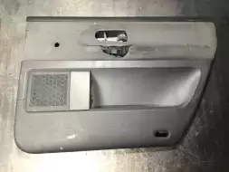 Обшивка двери задней правой (дверная карта)