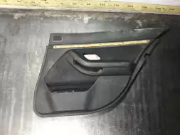 Обшивка двери задней правой (дверная карта)