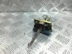 Ограничитель открывания двери