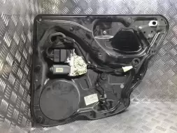 Стеклоподъемник электрический задний правый