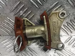 Натяжитель цепи