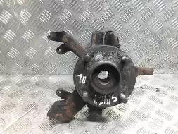 Ступица передняя левая