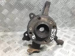 Ступица передняя левая