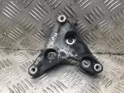 Кронштейн компрессора кондиционера