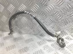 Плюсовой провод аккумулятора