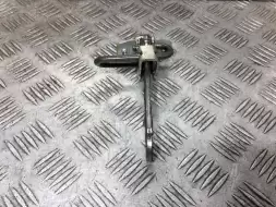 Ограничитель открывания двери