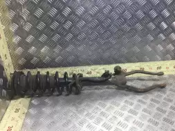 Стойка передняя правая