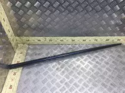 Молдинг двери передней левой