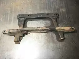 Балка подвески передняя (подрамник)