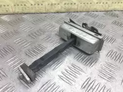 Ограничитель открывания двери