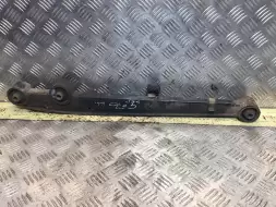 Рычаг задний левый