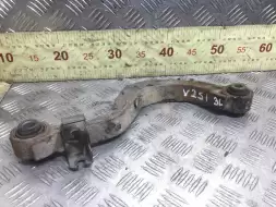 Рычаг задний левый