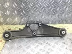 Кронштейн редуктора