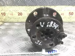 Ступица задняя левая