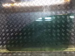 Стекло двери передней левой