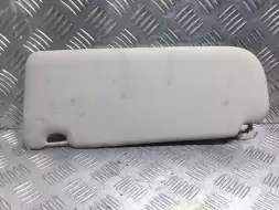 Козырек солнцезащитный