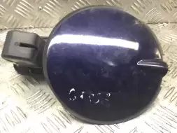 Лючок топливного бака