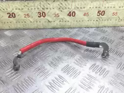 Плюсовой провод аккумулятора