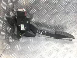 Педаль газа