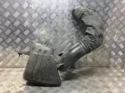 Резонатор воздушного фильтра