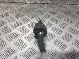 Клапан вентиляции топливного бака