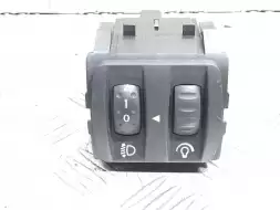 Кнопка корректора фар