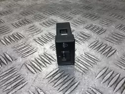 Кнопка корректора фар