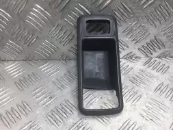 Накладка двери передней правой