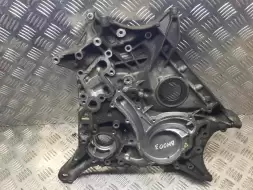 Крышка двигателя передняя