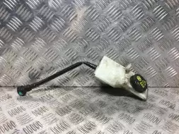 Бачок тормозной жидкости