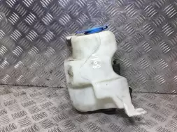 Бачок омывателя