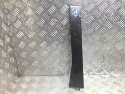 Молдинг двери задней левой