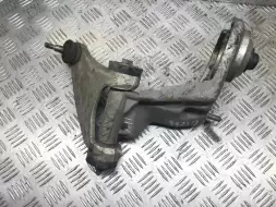 Опора амортизатора верхняя (чашка)