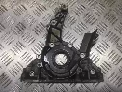 Крышка двигателя передняя