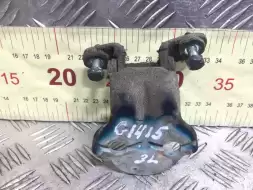 Петля двери задней левой