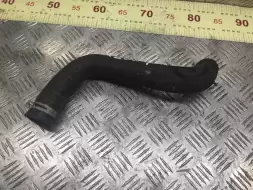 Патрубок радиатора