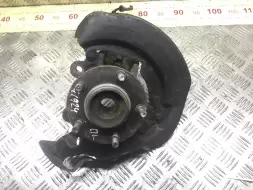 Ступица передняя левая