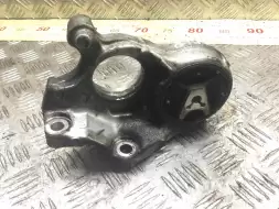 Кронштейн полуоси