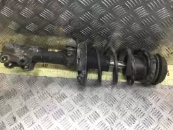 Стойка передняя правая