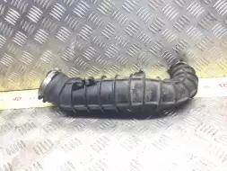 Патрубок воздушного фильтра