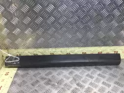 Молдинг двери задней правой