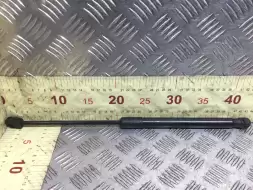 Амортизатор капота