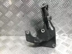 Кронштейн гидроусилителя