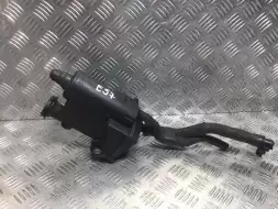 Маслозаливная горловина