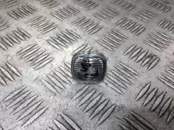 Повторитель передний левый