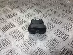 Кнопка подогрева заднего стекла