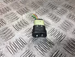 Кнопка стеклоподъемника