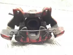 Суппорт передний левый