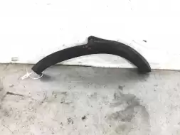 Молдинг крыла переднего левого