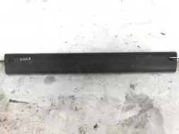 Молдинг двери задней левой